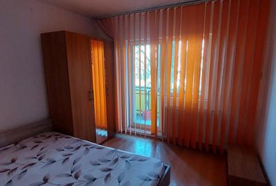 Apartament cu 4 camere decomandat în Lipovei - 2
