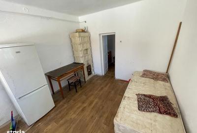 Casă cu 3 camere cu Canalizare în Bartolomeu - 8
