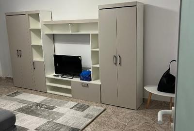 🏠 De închiriat apartament 2 camere decomandat – Poarta 6, lângă Liceul Blaga - 1