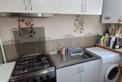 Garsonieră decomandată în Obcini - 5