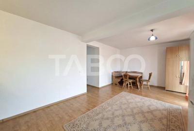 Apartament cu 2 camere decomandat, mobilat în Șelimbăr