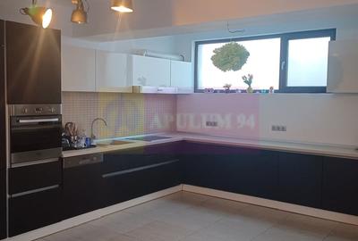 Casă cu 6 camere cu Teren 508 Mp în Central - 3