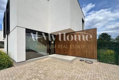 VILA EXCLUSIVISTA SMART HOME// 4 CAMERE//AMBER FOREST - 1