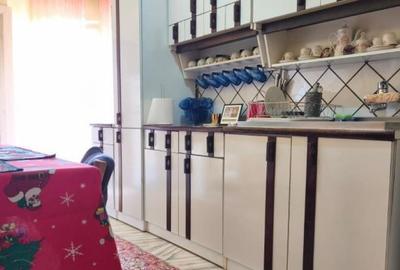 Apartament 4 camere in Simeria, zona 1 Decembrie, et 1 - 4