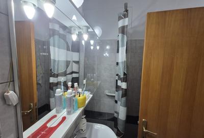 Apartament 3 camere – zona centrala Targoviste, Piata 1 Mai - 4