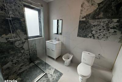 Apartament cu 5 camere decomandat în Crângași - 13