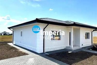 Casa P 34 cam. 2 bai, rate, pe 5 ani, 420 teren, Vorovesti Miroslava - 1