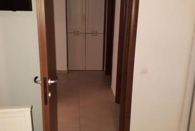 Km.5- Bloc nou,3camere mobilat utilat lux la pretul de 135000 euro - 17