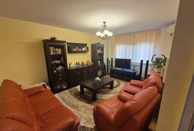 3 camere, decomandat, 2 bai, etaj 2, I.C.Frimu - 2