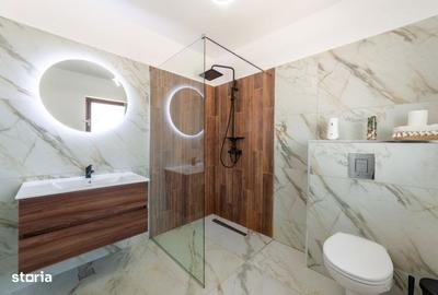 Casă cu 4 camere în Central