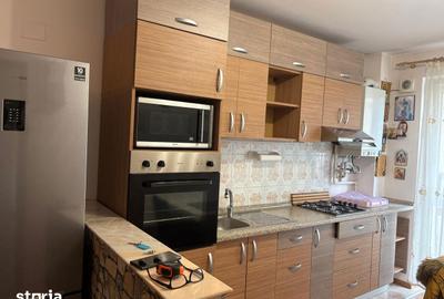 Apartament cu 2 camere decomandat în Tractorul - 10