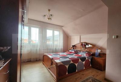 Casă cu 9 camere cu Teren 1500 Mp în Criș - 8