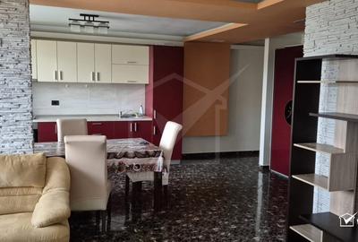 Apartament cu 3 camere, zona Sesul de Sus - 4