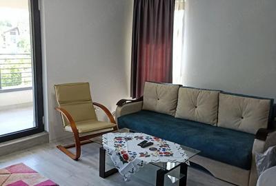 Apartament cu 2 camere decomandat în Schei - 2
