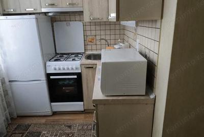 Garsonieră decomandată în Buziașului - 1