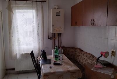 Apartament cu 2 camere decomandat în Pandurilor - 3
