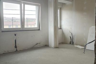 Spațiu comercial, de 330 mp, în Rogerius - 3
