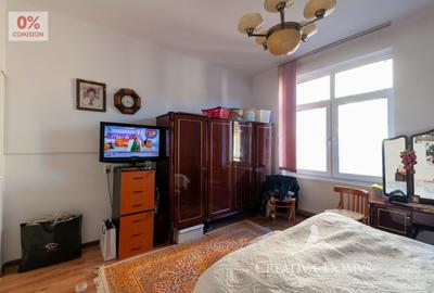 Apartament cu 3 camere semidecomandat în Parcul Carol - 9