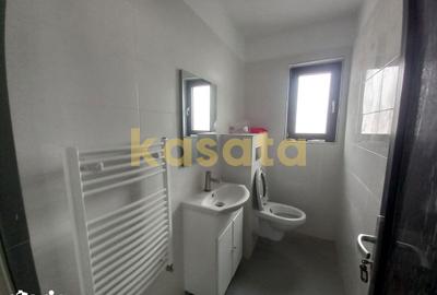 Spațiu comercial, de 278 mp, în Central - 8