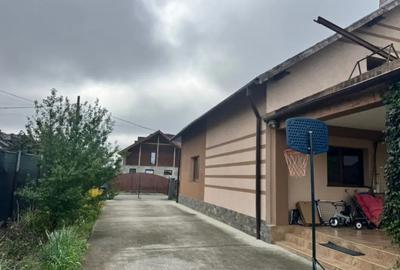 Casă cu 5 camere cu Teren 1000 Mp în Săsar - 13