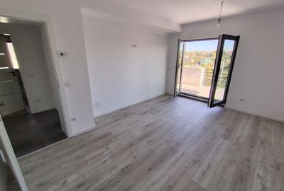 Casă cu 4 camere în Valea Adâncă - 9