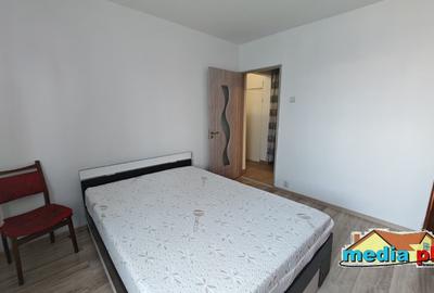 Apartament cu 2 camere decomandat în Micro 14 - 4