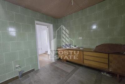 Casă cu Teren 869 Mp în Dudeștii Noi