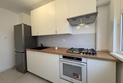 Apartament cu 3 camere decomandat, mobilat în 13 Septembrie - 2