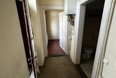 Apartamemt cu 2 camere semicentral, 55 MP