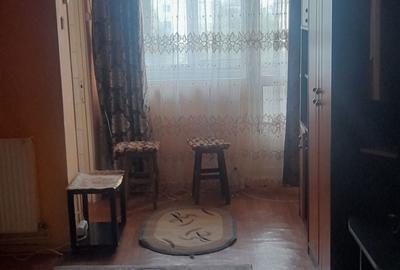 Garsonieră decomandată în Exterior Vest - 5