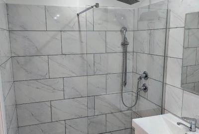 Apartament cu 2 camere in zona Avangarden - 2