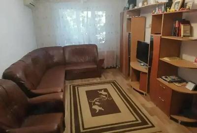 Apartament cu 3 camere semidecomandat în Rahova - 3
