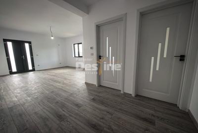 Casă individuală cu 3 camere cu Canalizare în Lunca Cetățuii - 7