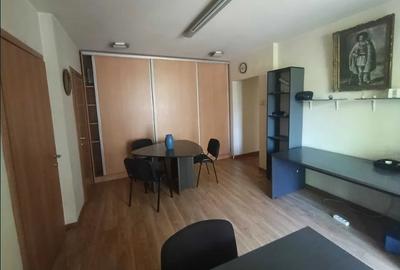 Romana Metrou,et.2/8,Amenajat,Pretabil pt Firma,Liber - 3