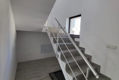 Casă cu 5 camere cu Teren 270 Mp în Central - 16