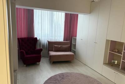 Apartament cu 3 camere decomandat în Central - 2