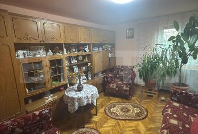 Casa de vanzare 5 camere + dependente - 4