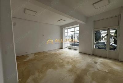 Spațiu comercial, de 102 mp, în Ultracentral - 8