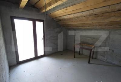 Casă cu 4 camere cu Teren 500 Mp în Central - 11