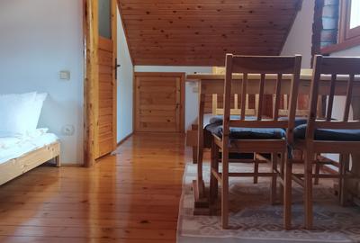 Apartament cu  patru camere situat in Busteni - 3