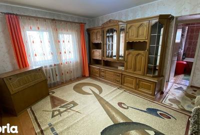 Apartament cu 3 camere semidecomandat în Gheorgheni