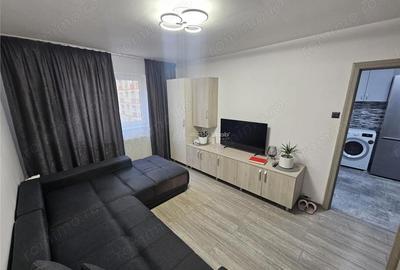 Garsonieră decomandată, mobilată în Micro IV - 8