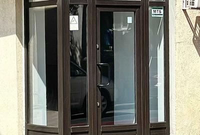 Spațiu comercial, de 20 mp, în Central - 4