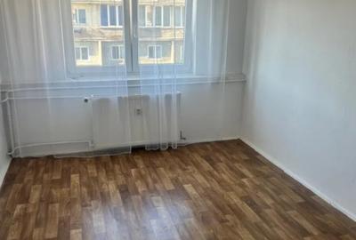 Garsonieră în Tractorul - 3