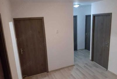Apartament cu 3 camere decomandat în Central - 2