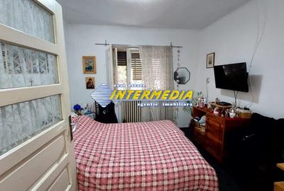 Casă individuală cu 3 camere cu Canalizare în Cetate - 3