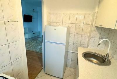 Garsoniera Dristor, 5 minute de metrou, mobilata si utilata complet, libera - 5