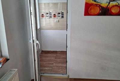 Apartament de vanzare 3 camere - proprietar - 3