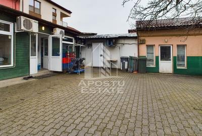 Casă individuală cu 12 camere cu Canalizare în Complex Studențesc - 1