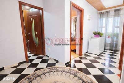 Casă cu 4 camere cu Teren 282 Mp în Apărătorii Patriei - 1